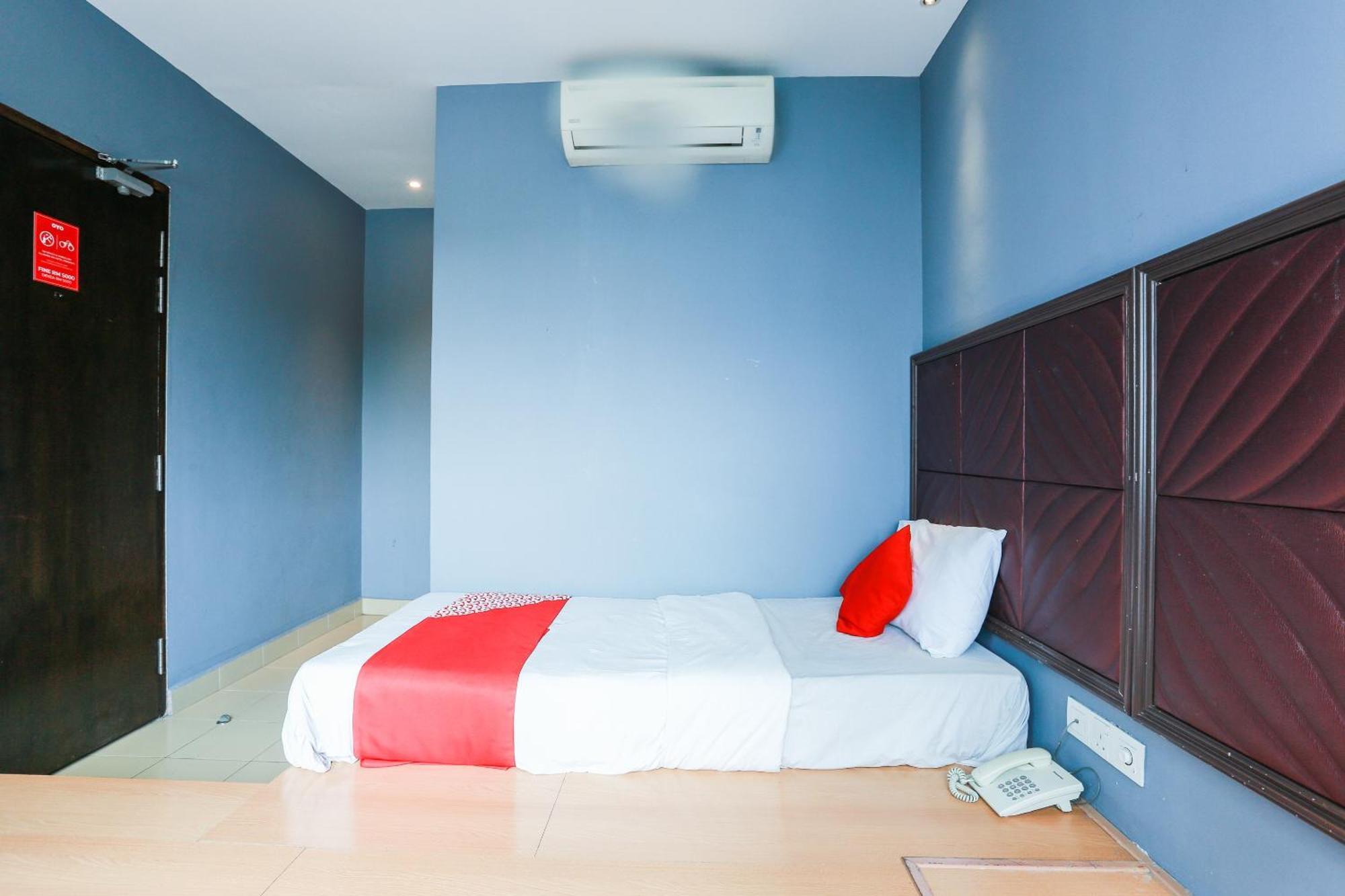 Oyo 90894 Hotel Smc I-City Shah Alam Buitenkant foto