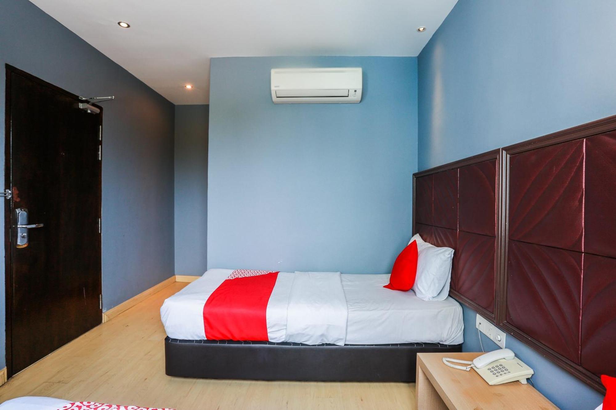 Oyo 90894 Hotel Smc I-City Shah Alam Buitenkant foto