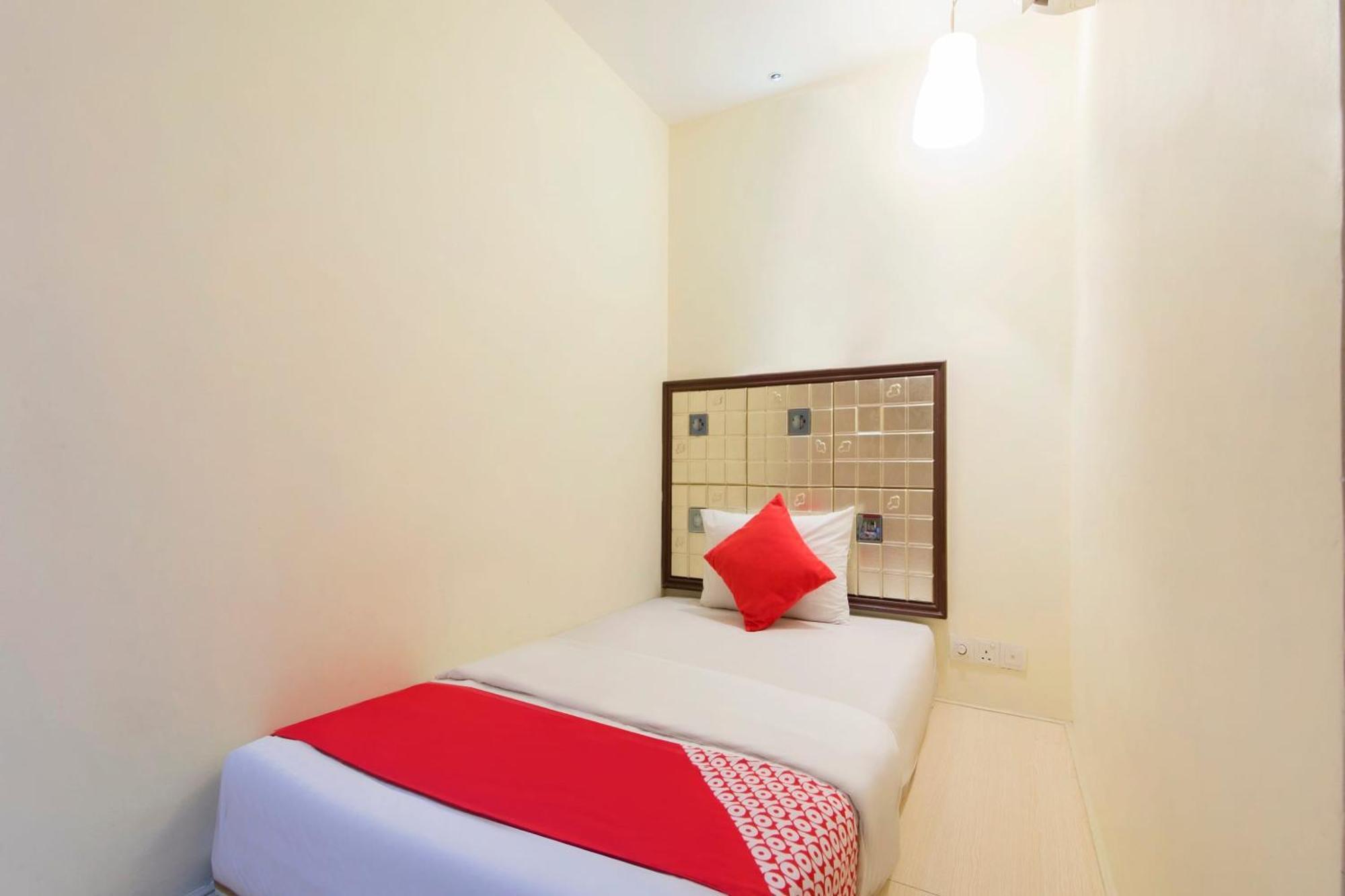Oyo 90894 Hotel Smc I-City Shah Alam Buitenkant foto
